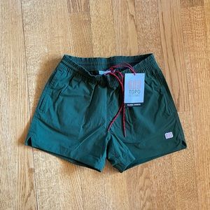 Topo Designs NWT Global Shorts